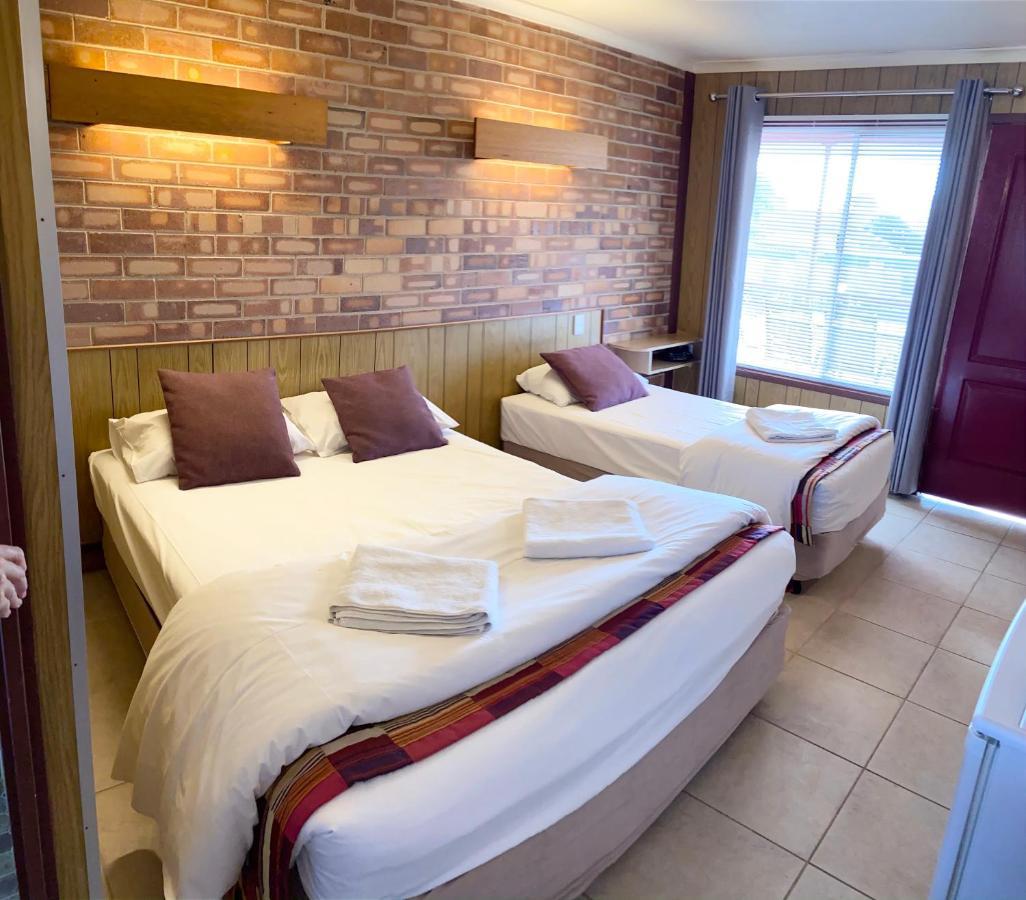 Proserpine Motor Lodge Eksteriør billede