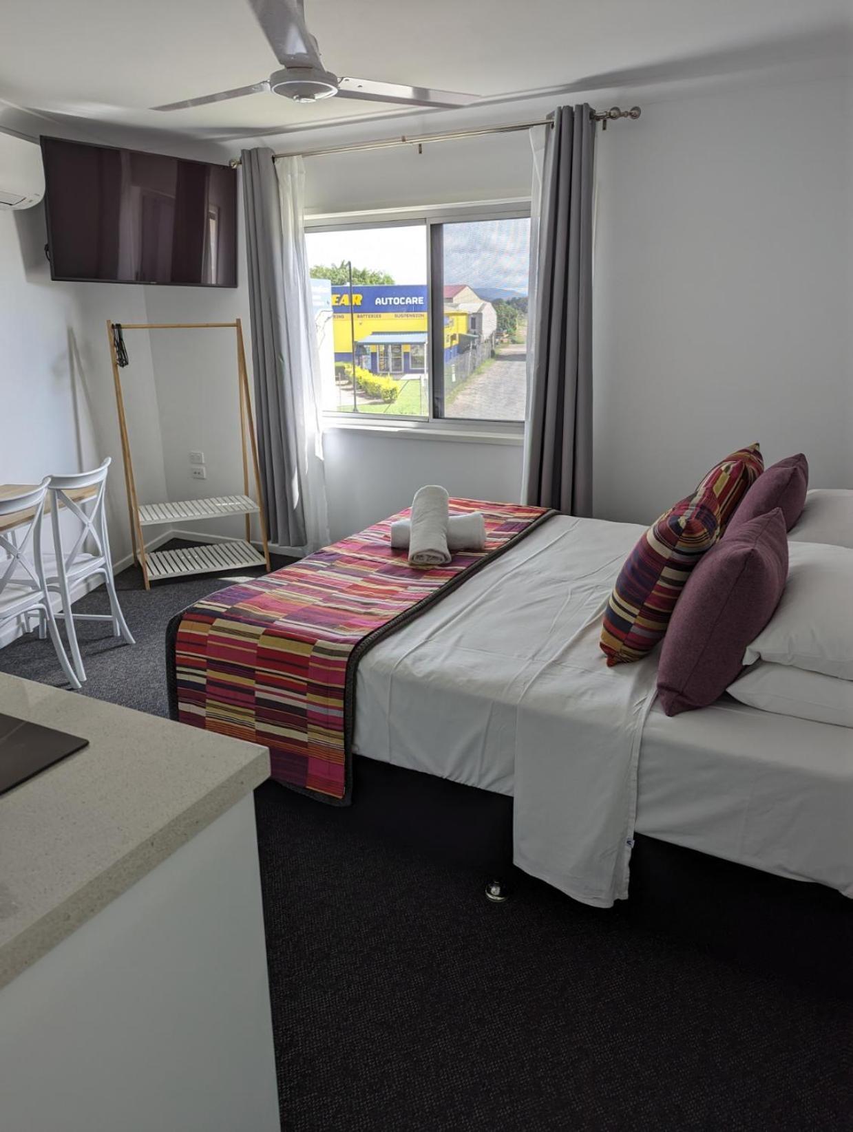 Proserpine Motor Lodge Eksteriør billede