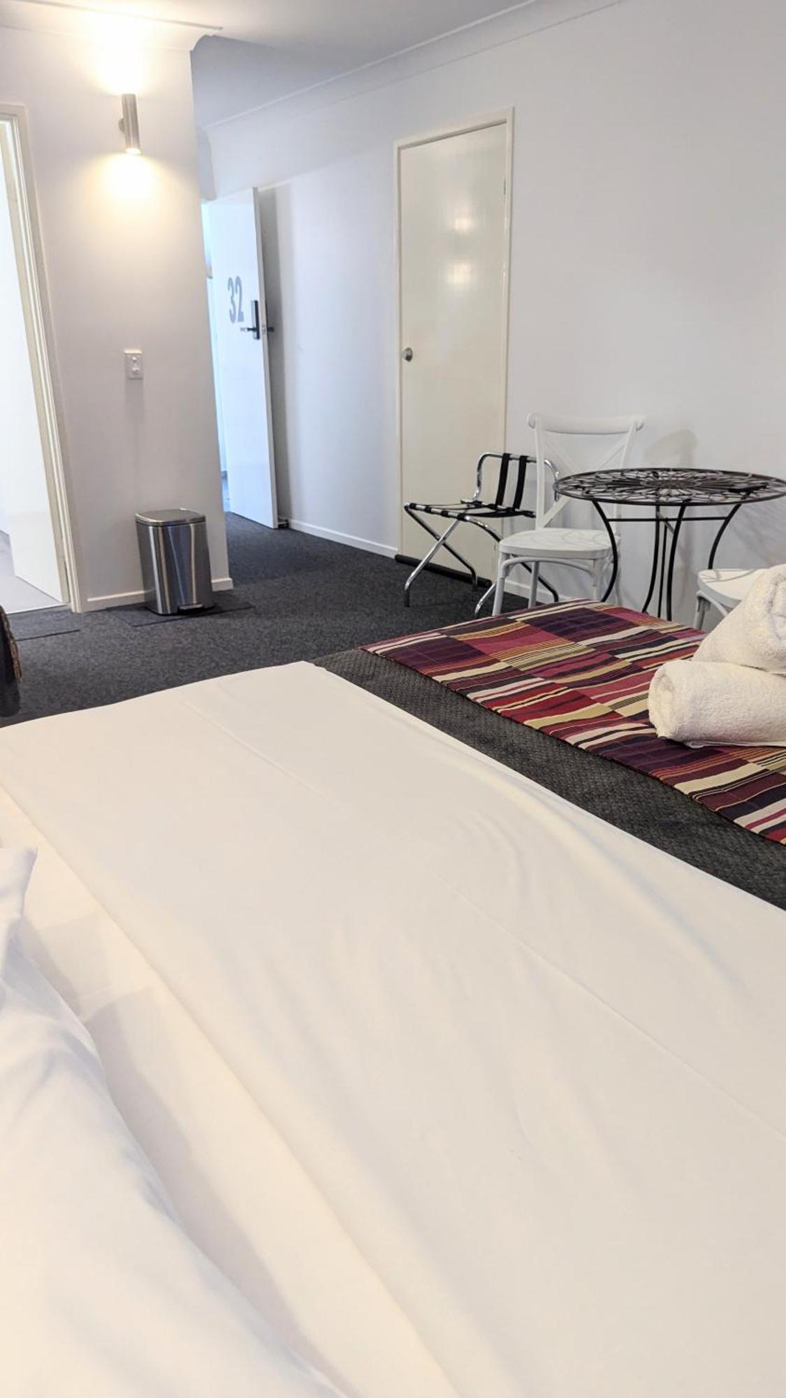 Proserpine Motor Lodge Eksteriør billede