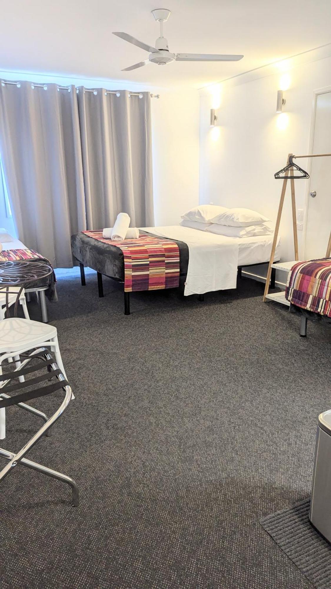 Proserpine Motor Lodge Eksteriør billede