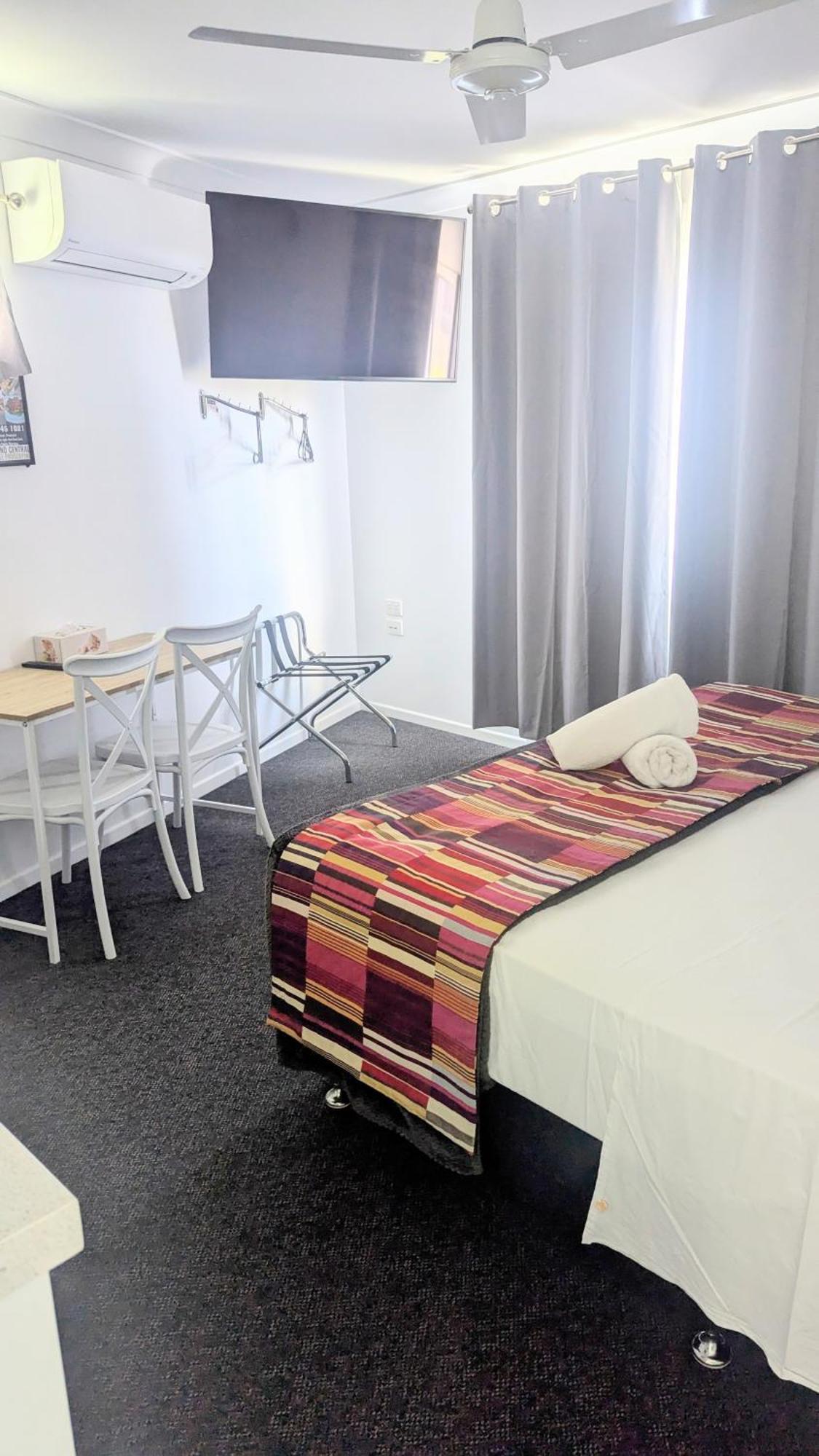 Proserpine Motor Lodge Eksteriør billede