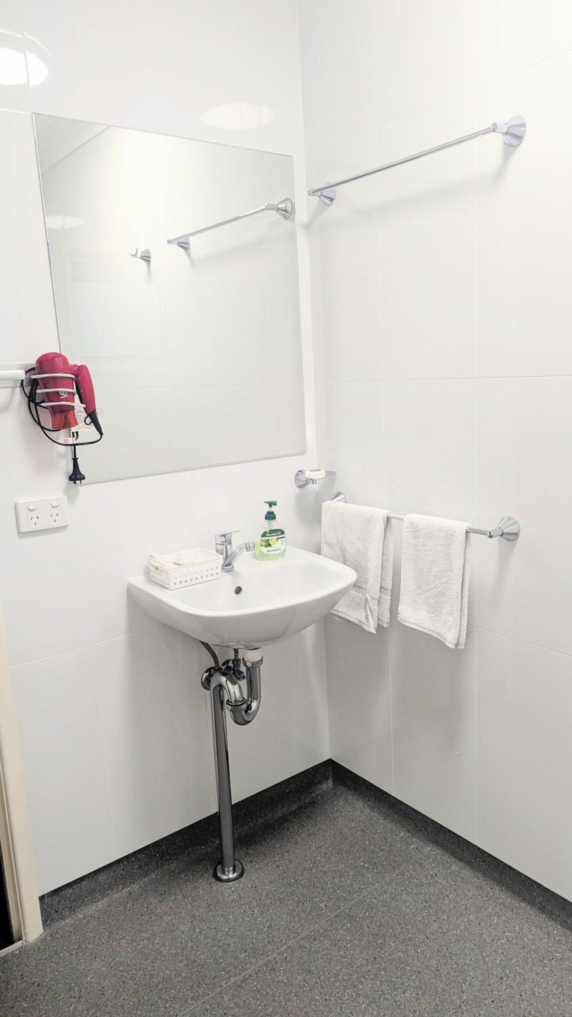Proserpine Motor Lodge Eksteriør billede